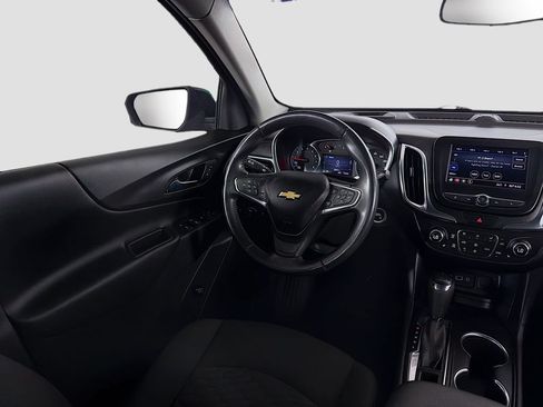 Used 2021 Chevrolet Equinox LT w/ Driver Convenience Package AWD/4WD image 24