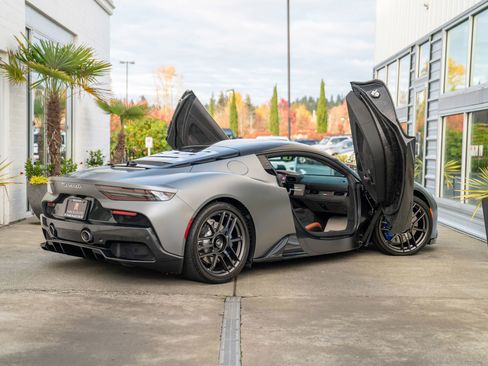 Used 2022 Maserati MC20 Coupe image 15