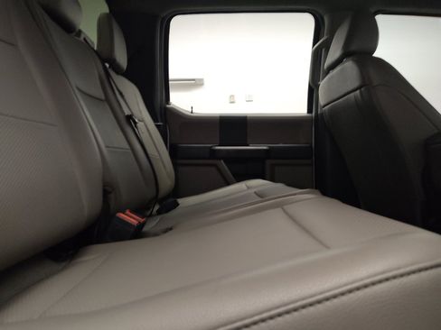 Used 2021 Ford F250 XL w/ Power Equipment Group RWD image 21