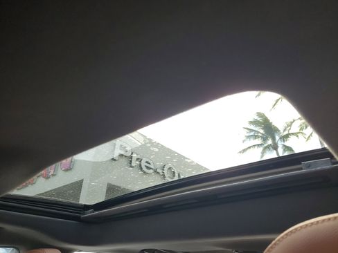 Used 2022 Maserati Ghibli Modena image 9