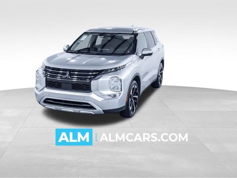 Used 2024 Mitsubishi Outlander SE FWD image 1