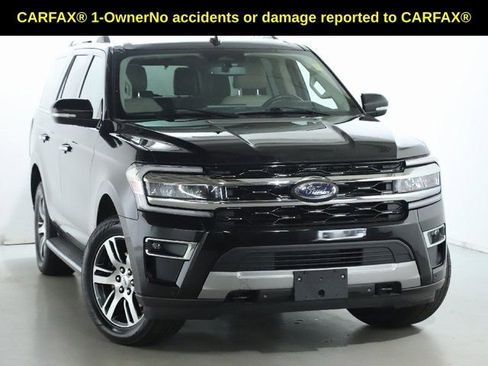 Used 2023 Ford Expedition Limited image 2