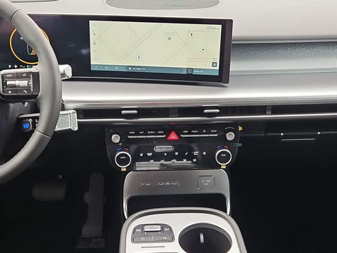 New 2026 Hyundai Ioniq 9 SE AWD/4WD image 20