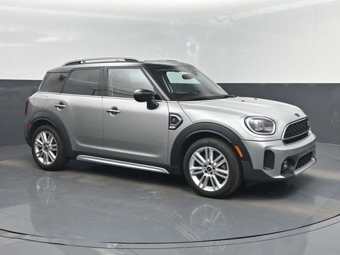 Used 2023 MINI Cooper Countryman S image 1