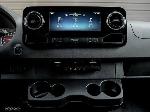 New 2026 Mercedes-Benz Sprinter 2500 image 16