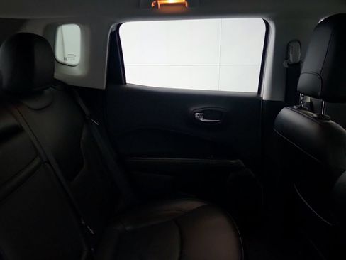 Used 2019 Jeep Compass Limited AWD/4WD image 27