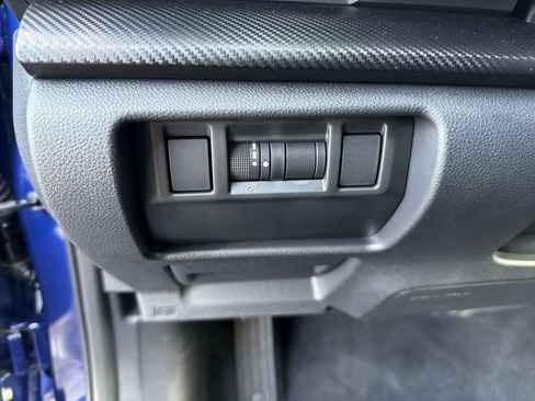Certified 2024 Subaru Crosstrek 2.0i Premium AWD/4WD image 17