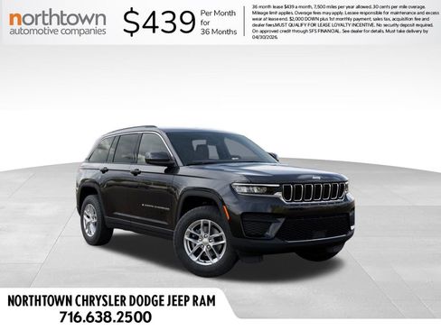 New 2026 Jeep Grand Cherokee Laredo image 2