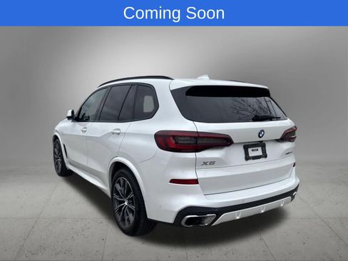 Used 2021 BMW X5 xDrive40i w/ M Sport Package image 4