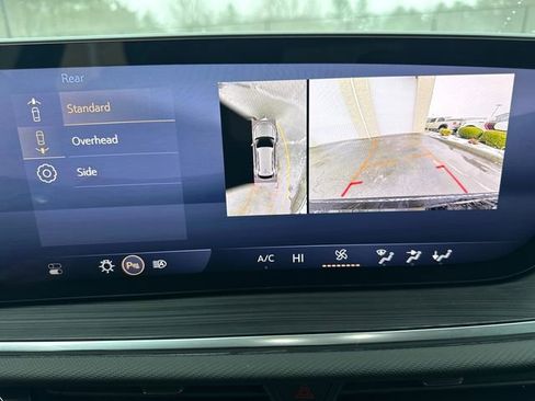 Used 2025 Buick Envision Preferred image 33