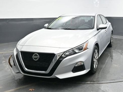 Used 2021 Nissan Altima 2.5 S image 2