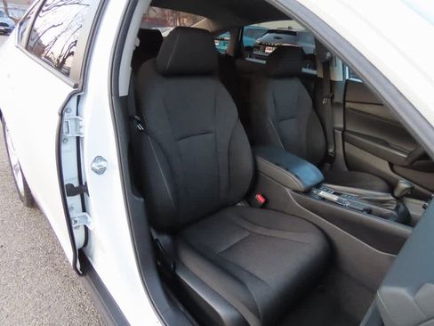 Certified 2023 Honda Accord LX image 15