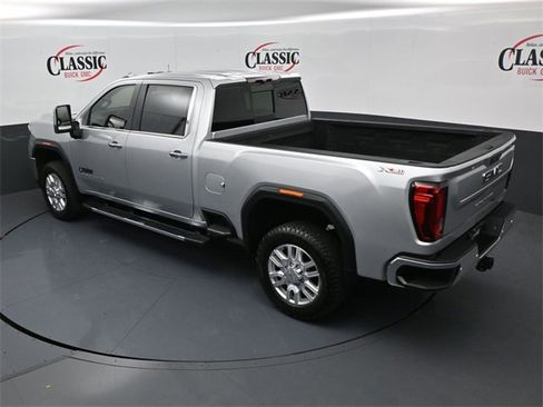 Used 2023 GMC Sierra 2500 SLT w/ SLT Premium Package image 19