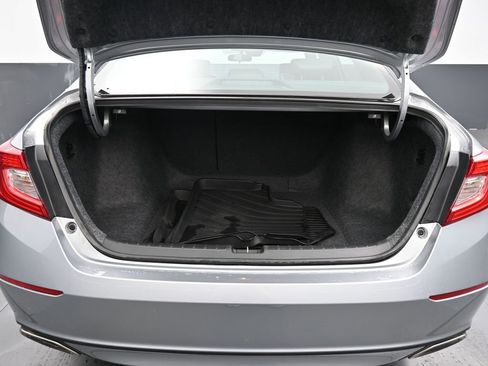 Used 2022 Honda Accord Sport image 35