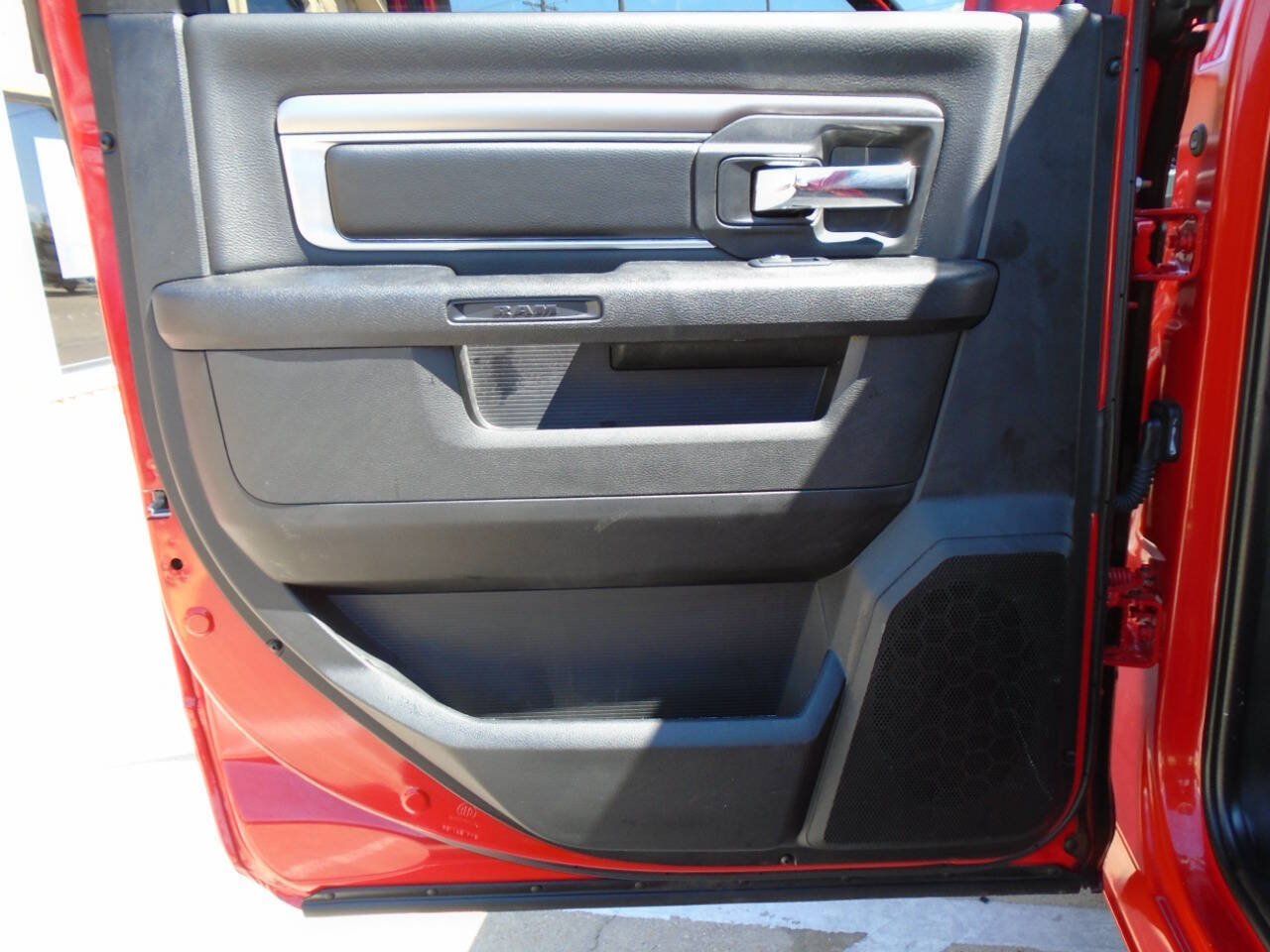 Used 2024 RAM 1500 Warlock RWD image 25