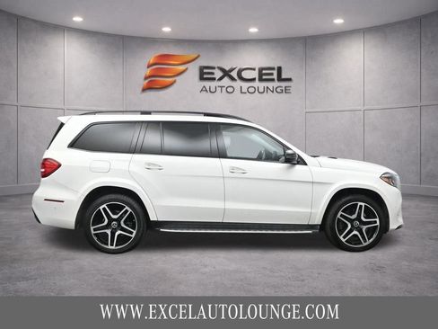 Used 2018 Mercedes-Benz GLS 550 4MATIC w/ Driver Assistance Package image 10