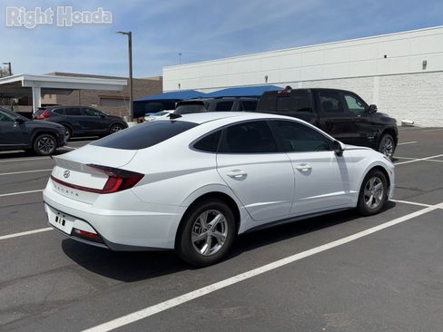 Used 2021 Hyundai Sonata SE image 4