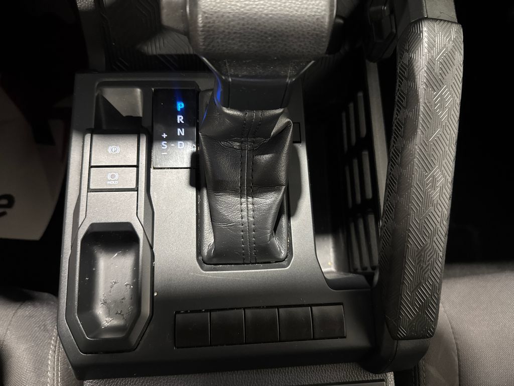 Used 2025 Toyota Tacoma SR RWD image 30