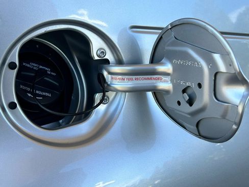 Used 2005 Chrysler PT Cruiser GT FWD image 20