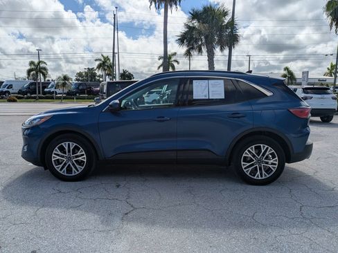 Used 2022 Ford Escape SEL FWD image 8