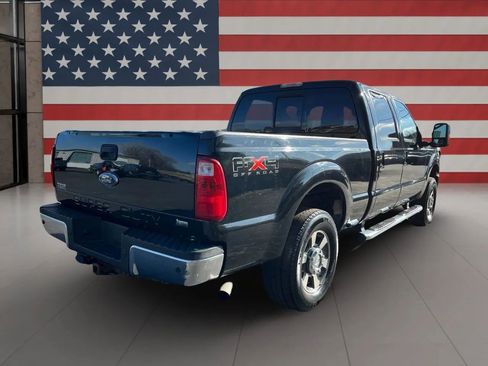 Used 2011 Ford F250 Lariat w/ Lariat Interior Pkg image 6