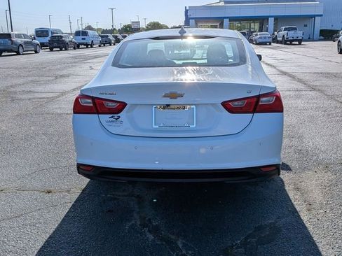 Used 2024 Chevrolet Malibu LT image 4