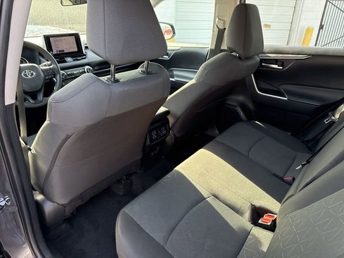 Certified 2024 Toyota RAV4 XLE image 34