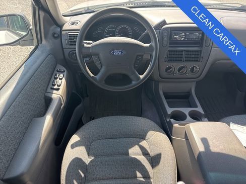 Used 2002 Ford Explorer XLS image 5
