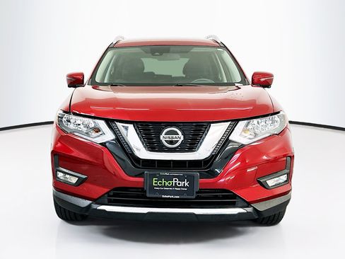 Used 2019 Nissan Rogue SV w/ Premium Package AWD/4WD image 2