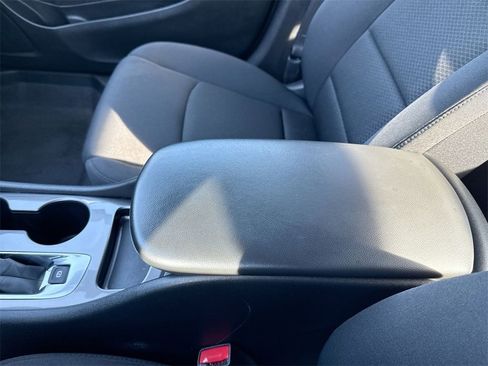 Used 2023 Chevrolet Malibu LS w/ Driver Confidence Package image 21