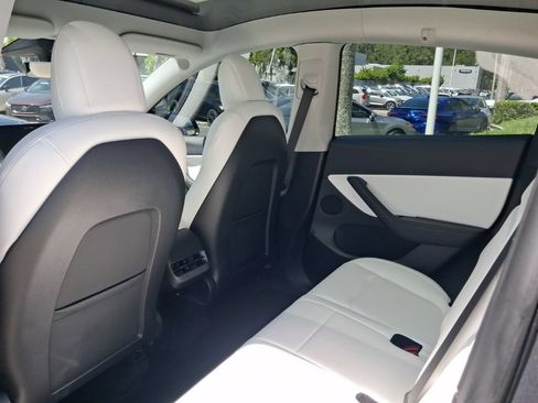 Used 2022 Tesla Model Y Performance AWD/4WD image 7