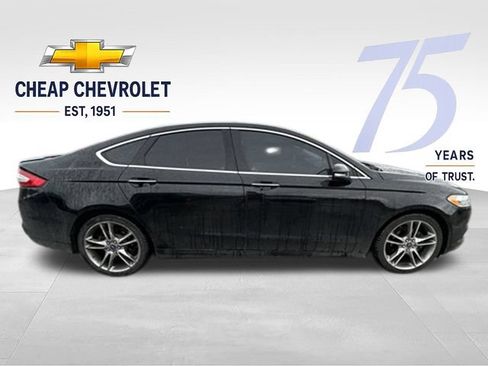 Used 2016 Ford Fusion Titanium FWD image 8