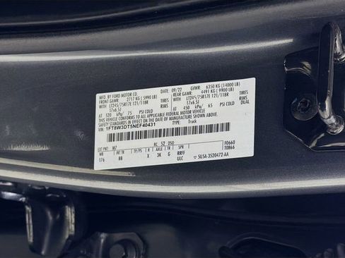 Used 2022 Ford F350 Platinum w/ FX4 Off-Road Package image 34