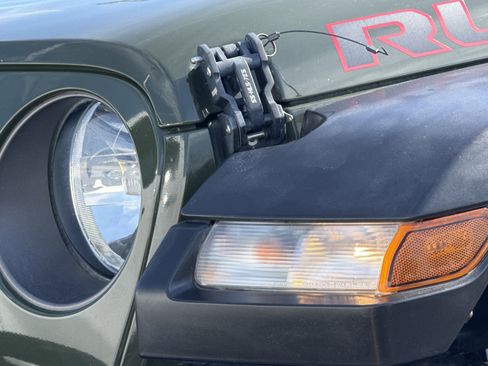 Used 2021 Jeep Wrangler Unlimited Rubicon image 6