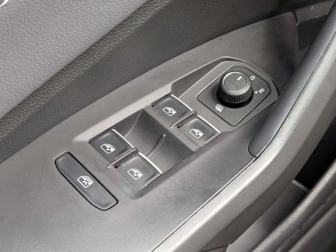 Certified 2026 Volkswagen Jetta SEL FWD image 35