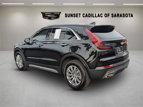 Certified 2023 Cadillac XT4 Premium Luxury w/ Cold Weather Package image 5