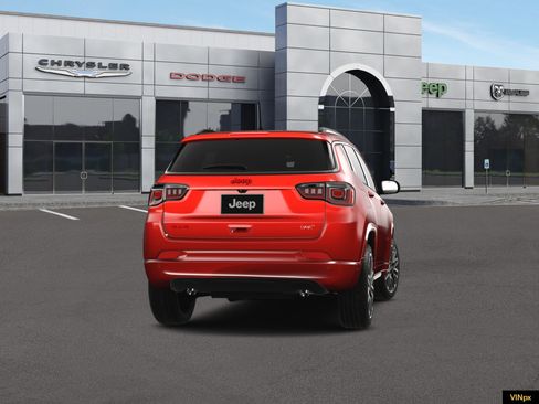 New 2023 Jeep Compass Limited image 14