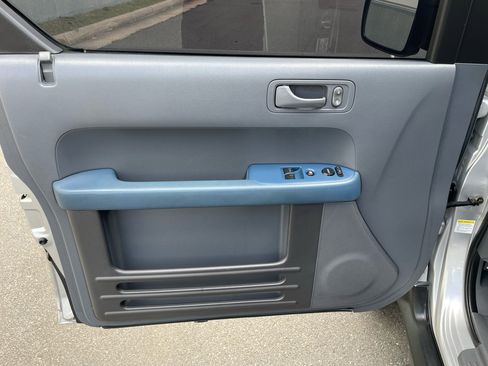 Used 2006 Honda Element EX-P image 12
