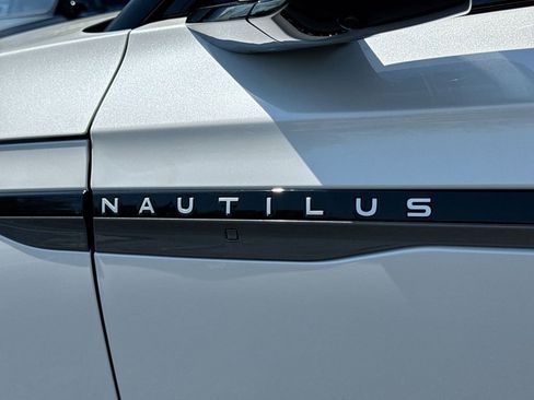 New 2026 Lincoln Nautilus Reserve AWD/4WD image 27