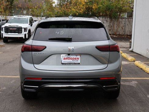 New 2025 Buick Envision Sport Touring image 4