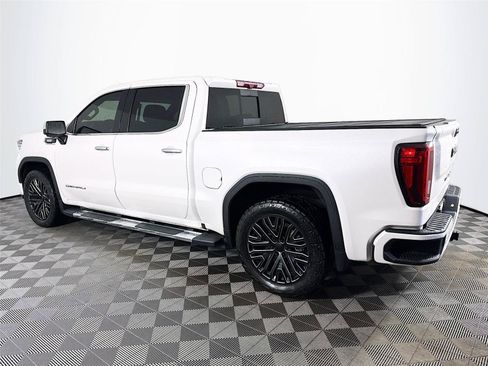 Used 2022 GMC Sierra 1500 Denali w/ Technology Package AWD/4WD image 7