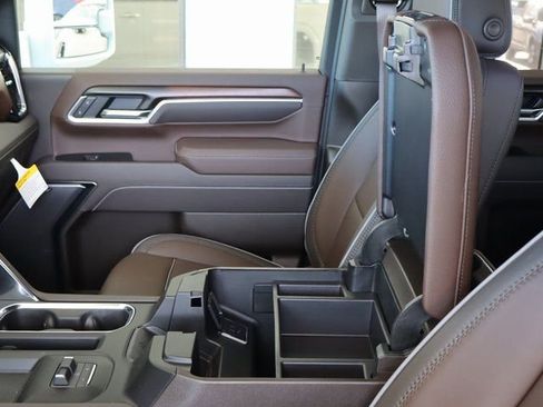 Used 2026 GMC Sierra 2500 Denali w/ Denali Reserve Package AWD/4WD image 40