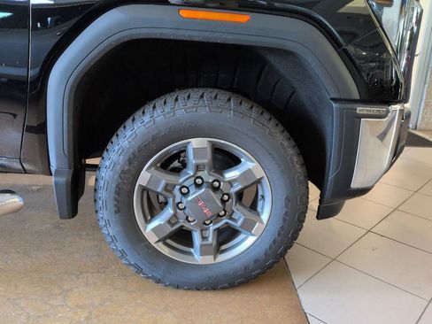 New 2026 GMC Sierra 2500 SLE w/ SLE Convenience Package AWD/4WD image 16