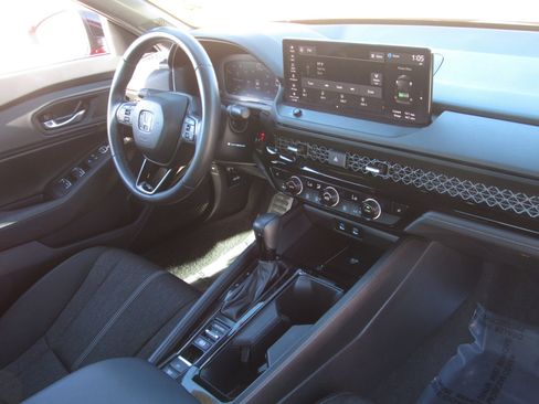 Certified 2025 Honda Accord Sport image 10