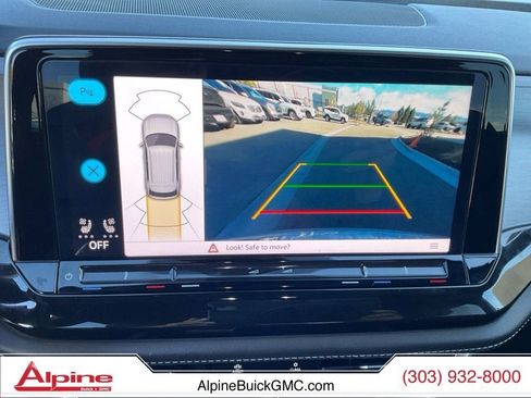 Used 2025 Volkswagen Atlas Cross Sport SE image 16