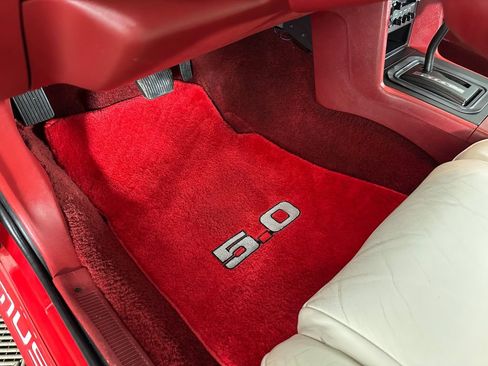 Used 1992 Ford Mustang GT image 26