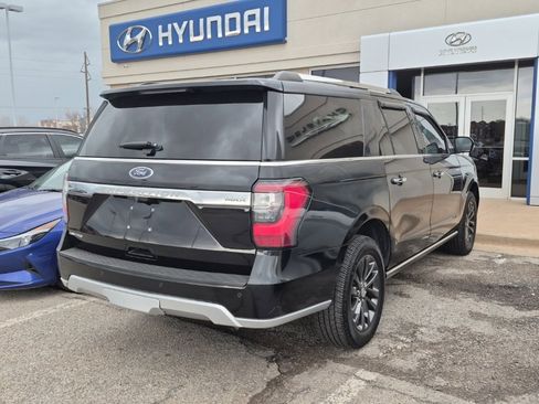 Used 2021 Ford Expedition Max Limited image 3