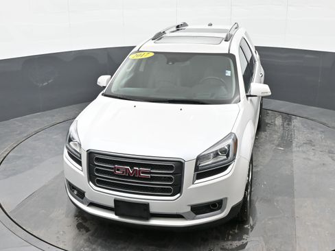 Used 2017 GMC Acadia Limited SLT image 32
