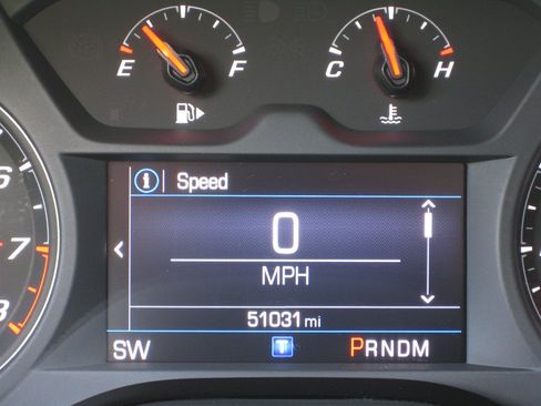 Used 2021 Chevrolet Camaro LS RWD image 16