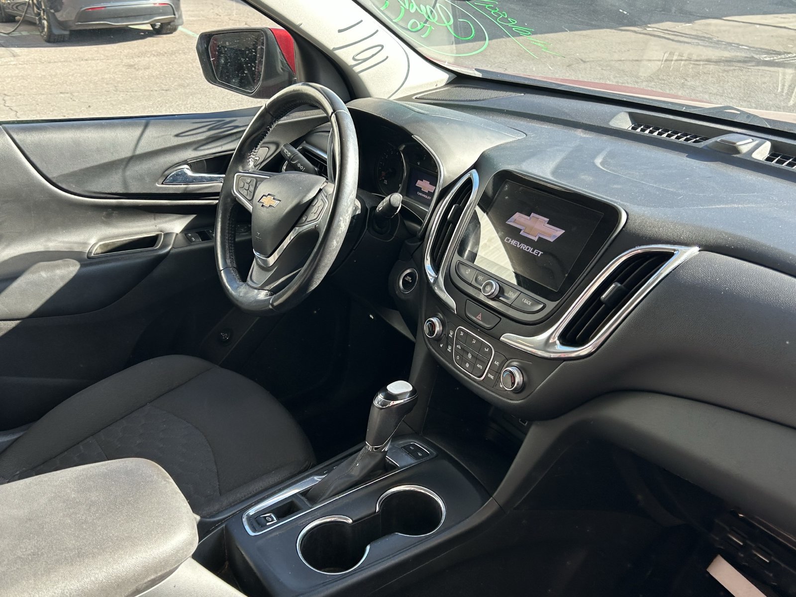 Used 2019 Chevrolet Equinox LT AWD/4WD image 9